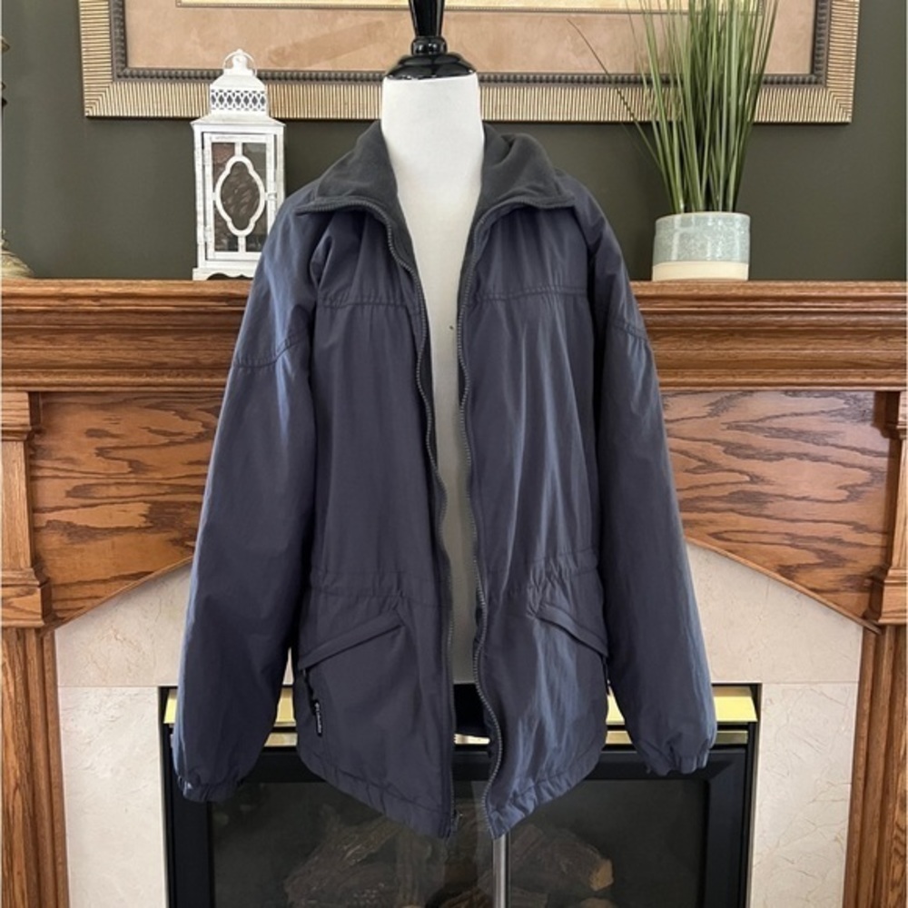 Columbia Women's Gray Inner Layer Full Zip‎ Jacket Sz. M